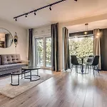 Rentplanet - Ksiecia Witolda Apartamento *