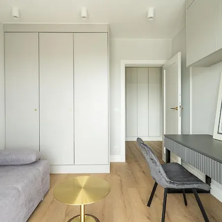 Rentplanet - Ksiecia Witolda Apartament