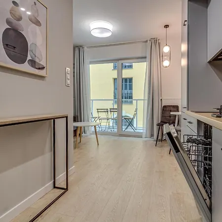 Rentplanet - Ksiecia Witolda Apartamento Breslavia