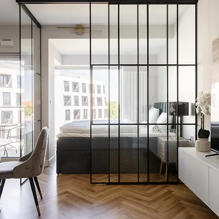 Apartamento Rentplanet - Ksiecia Witolda Breslavia