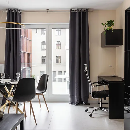 Apartamento Rentplanet - Ksiecia Witolda Breslavia