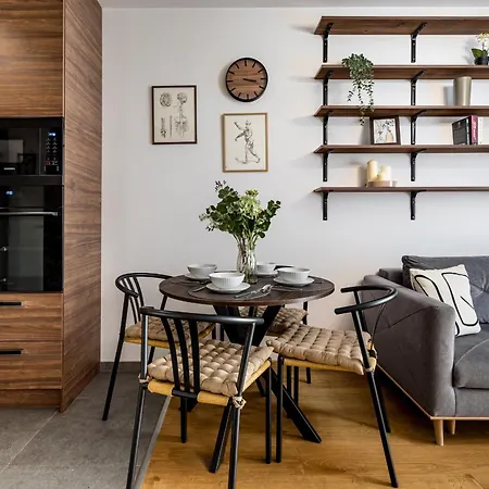 Rentplanet - Ksiecia Witolda Apartment *